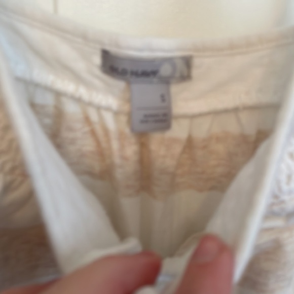 Old navy and VS Bundle of two tank tops - Picture 2 of 2